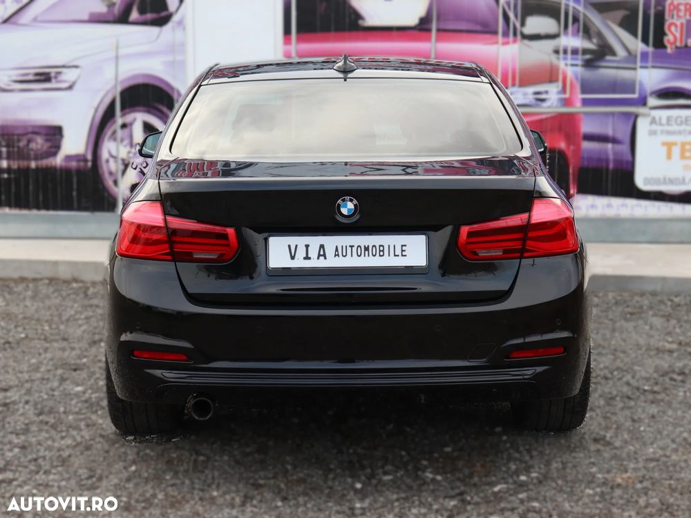BMW Seria 3 318d Aut. Sport Line - 21
