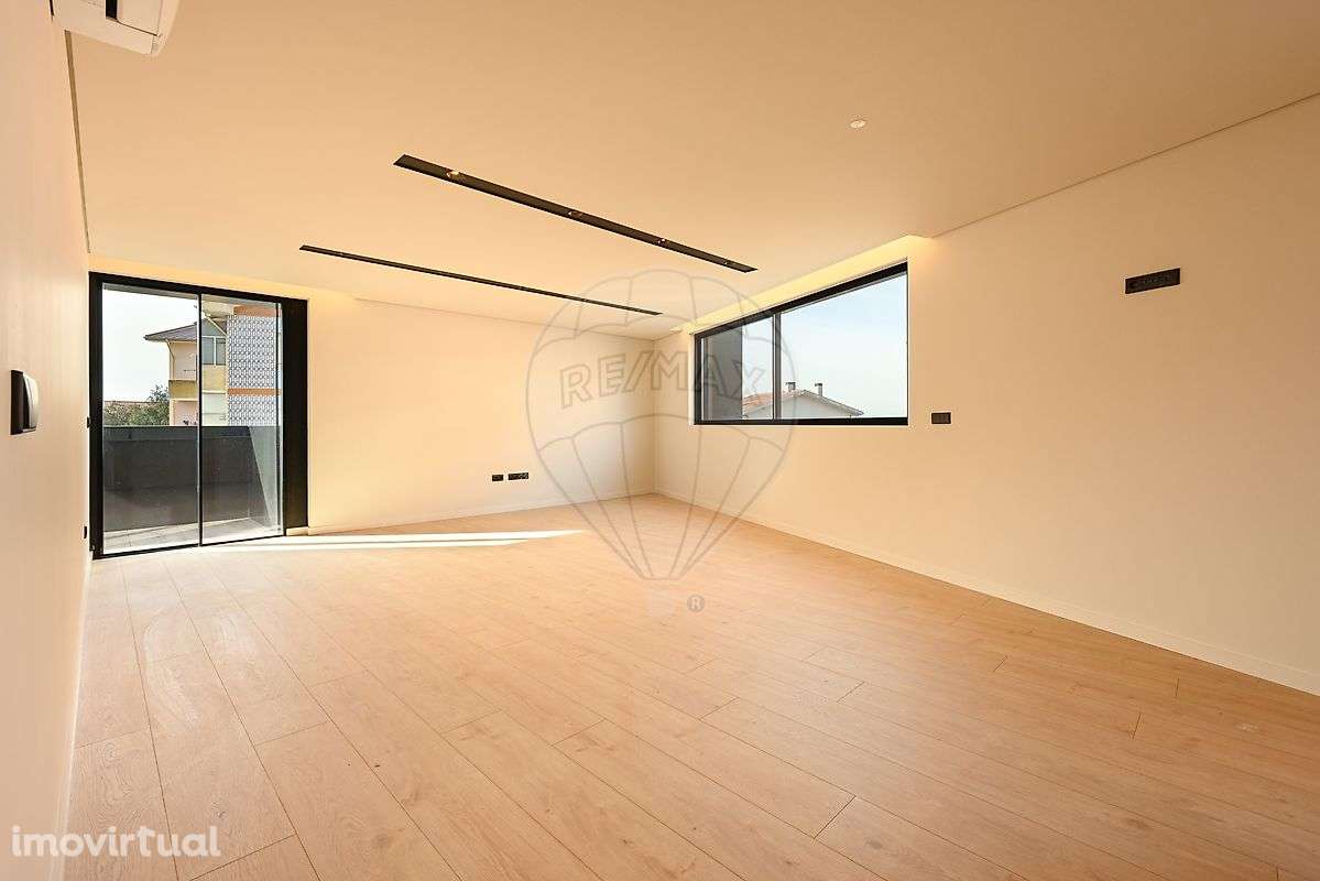 Apartamento T2 para venda - Grande imagem: 2/34