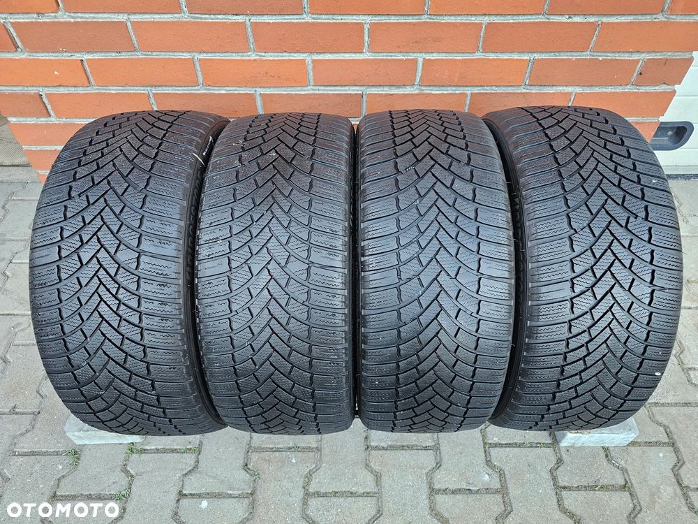(K2) 235/40R19 96V 5,5mm 21r / Bridgestone Blizzak LM005 - 2