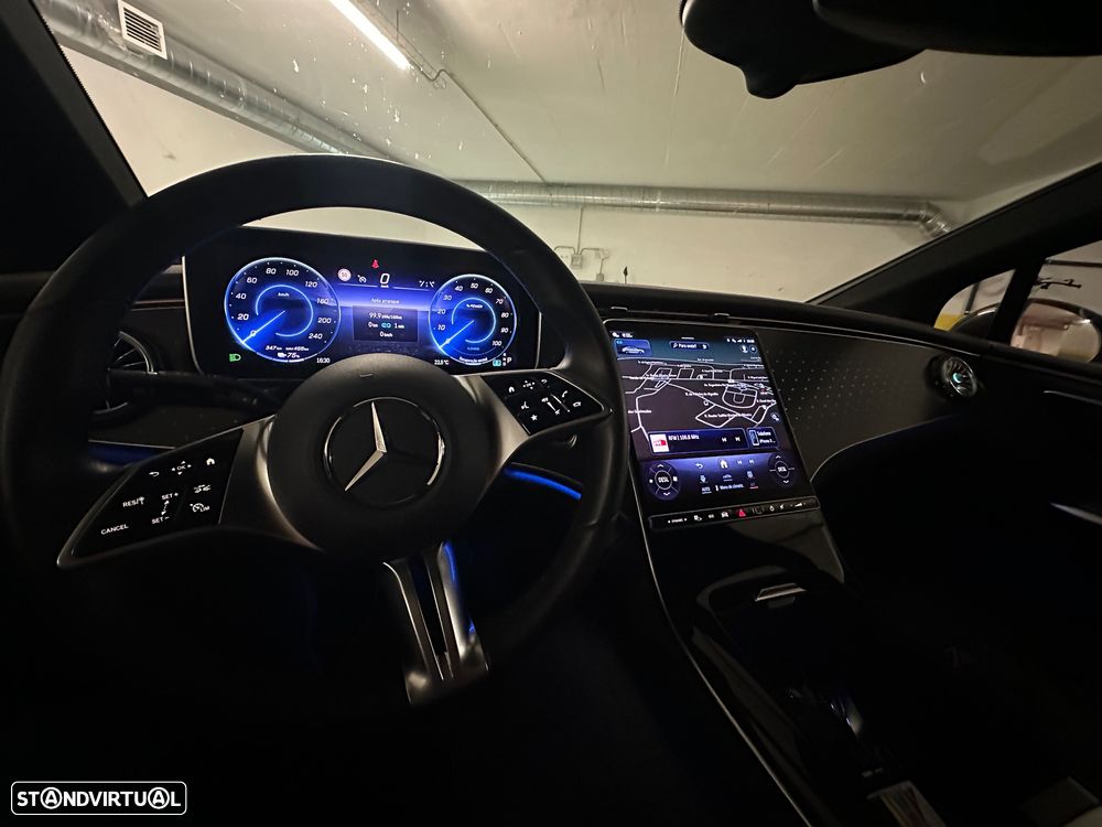 Mercedes-Benz EQE 300 - 13