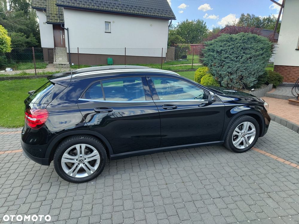Mercedes-Benz GLA 250 7G-DCT Peak Edition - 19