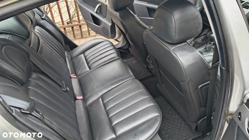 Peugeot 407 HDi 110 Tendance - 10