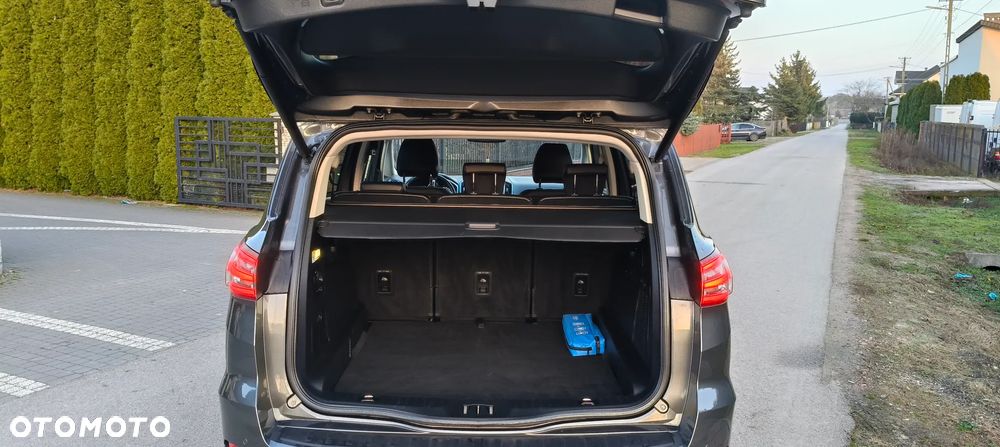 Ford S-Max 2.0 EcoBlue Titanium - 20