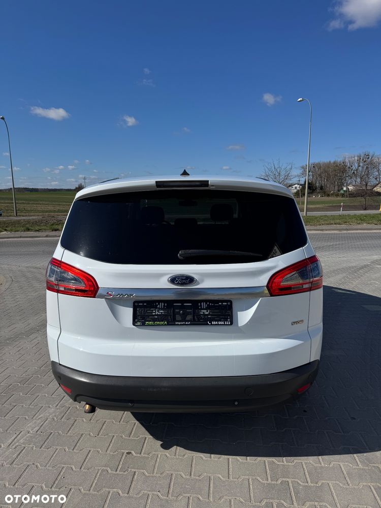 Ford S-Max 2.0 TDCi DPF Titanium - 17