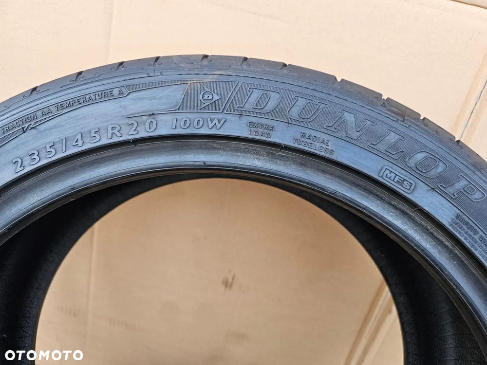 (O49) 235/45R20 100W 6,5mm XL 17r / Dunlop SP Sport Maxx - 6