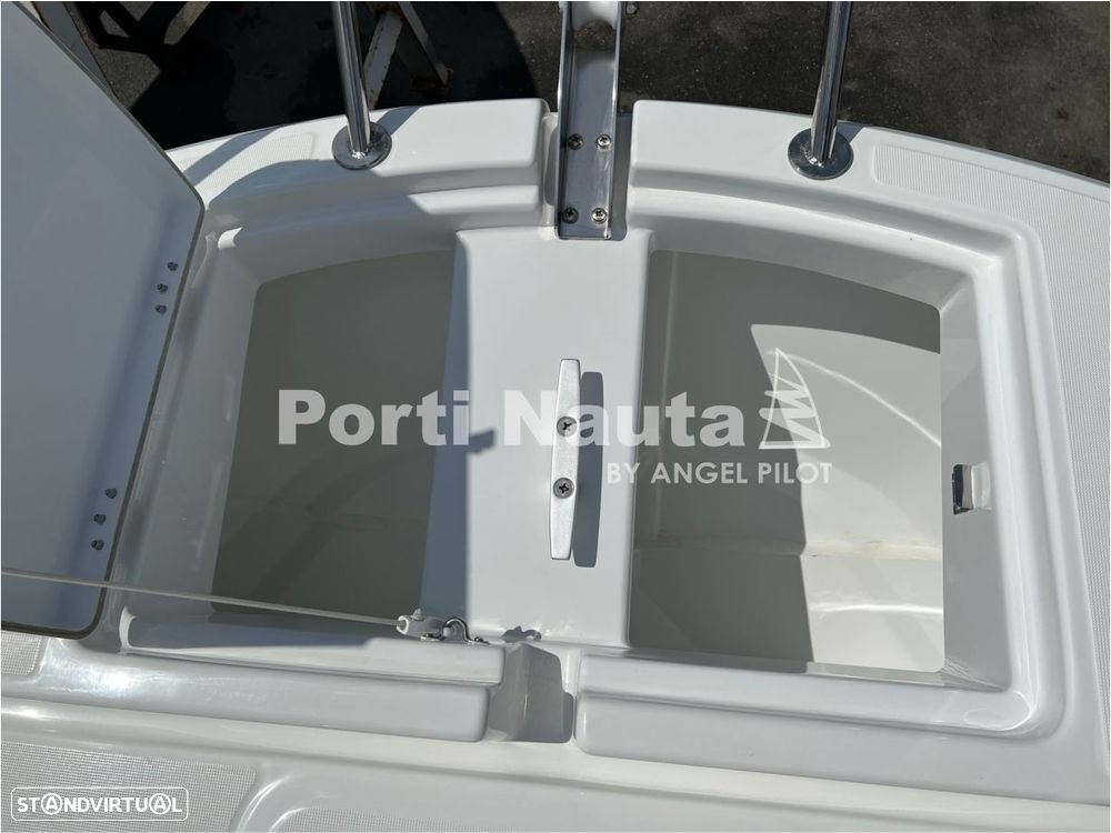 Beneteau Flyer 7 Sundeck - 15