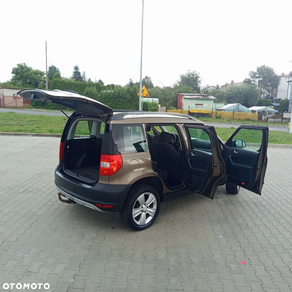 Skoda Yeti 1.4 TSI Experience PLUS EDITION - 31