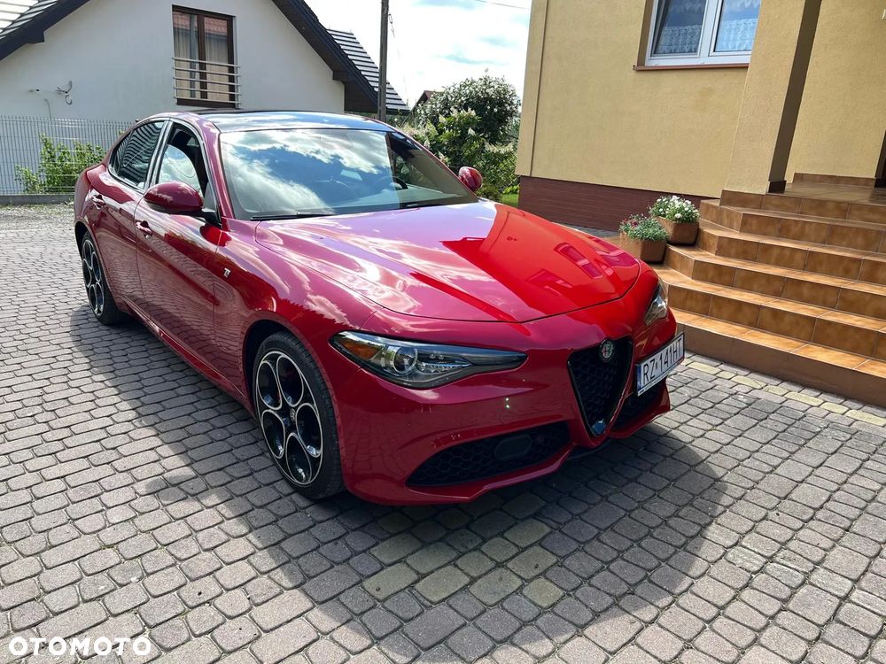 Alfa Romeo Giulia 2.0 Turbo 16V AT8-Q4 Ti - 3