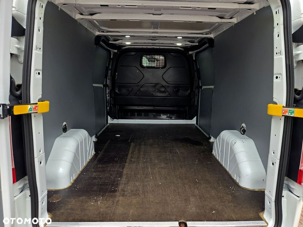 Ford Transit Custom - 21