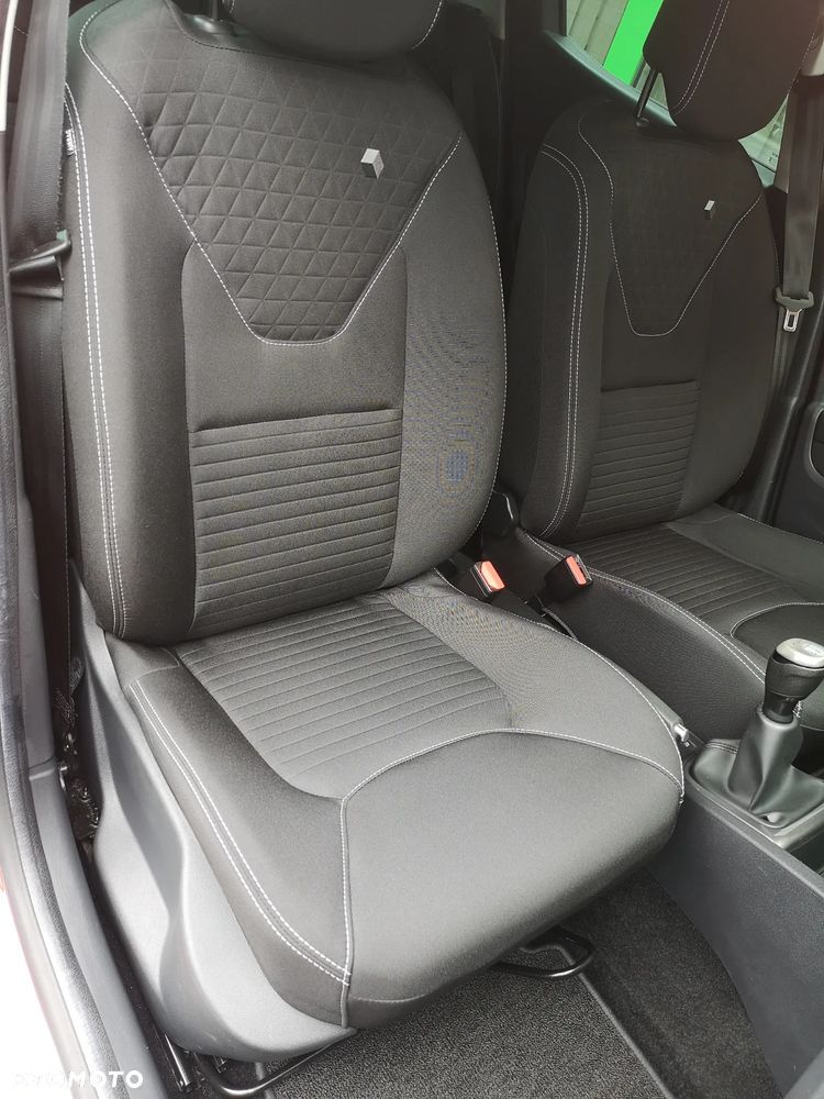 Renault Clio 1.2 16V Limited - 25