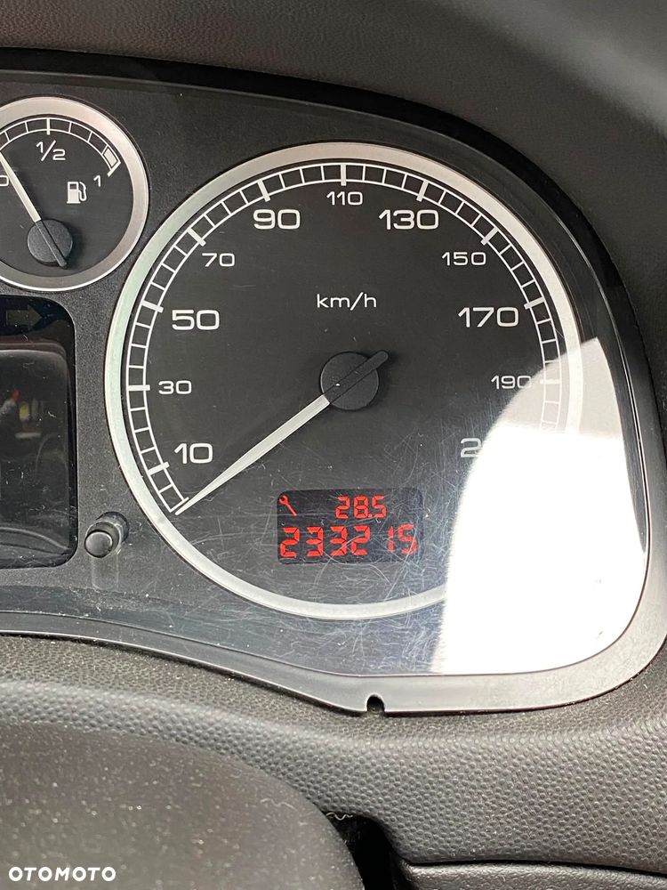 Peugeot 307 1.6 Premium - 8