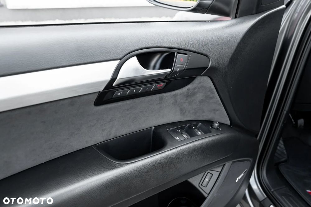Audi Q7 3.0 TDI DPF clean quattro tiptronic - 35