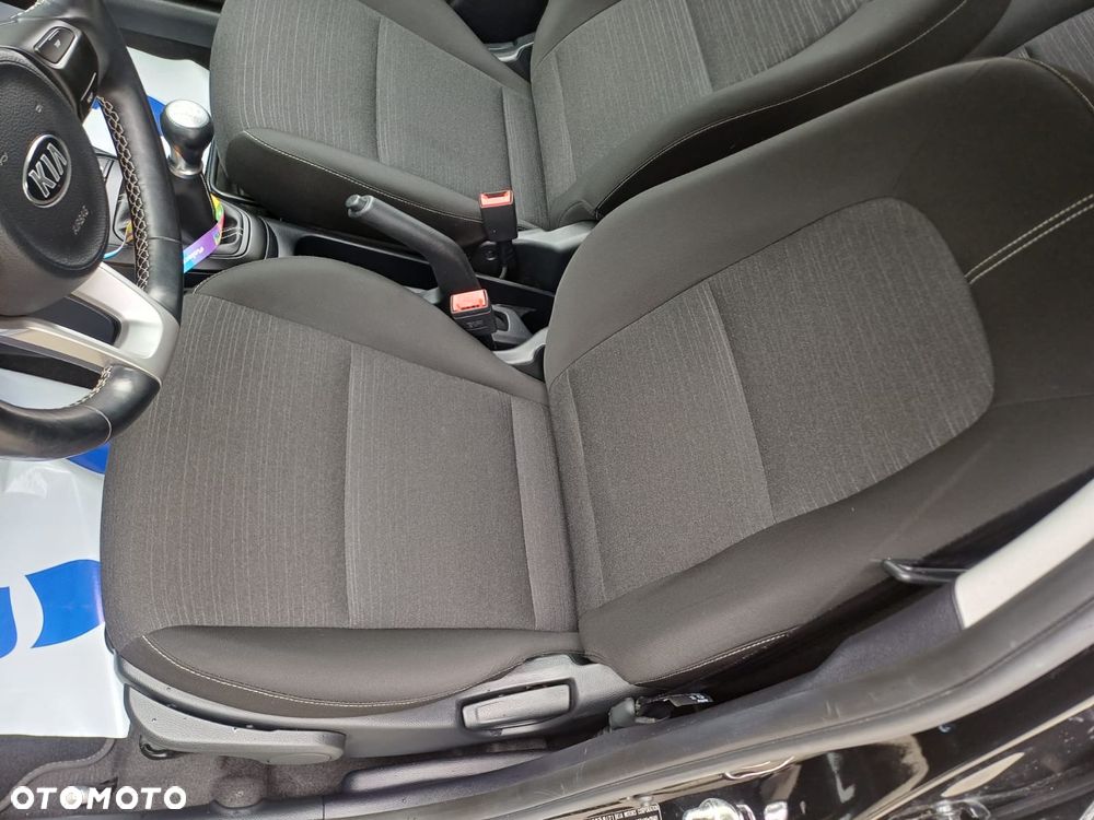 Kia Picanto 1.0 L - 6