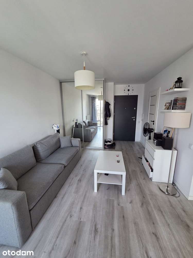 Nowoczesna kawalerka 28 m² z parkingiem – Recanto (ul.Senatorska)