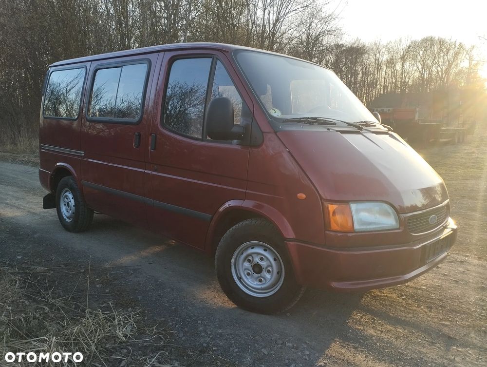 Ford Transit - 19