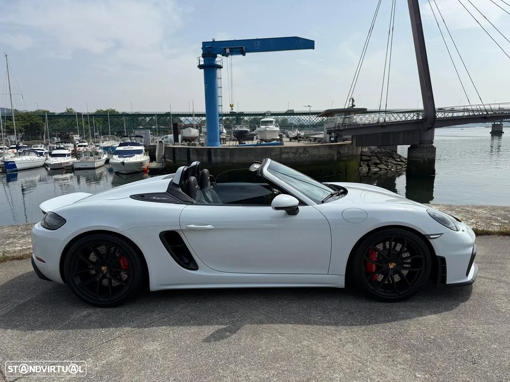 Porsche 718 Spyder PDK - 11