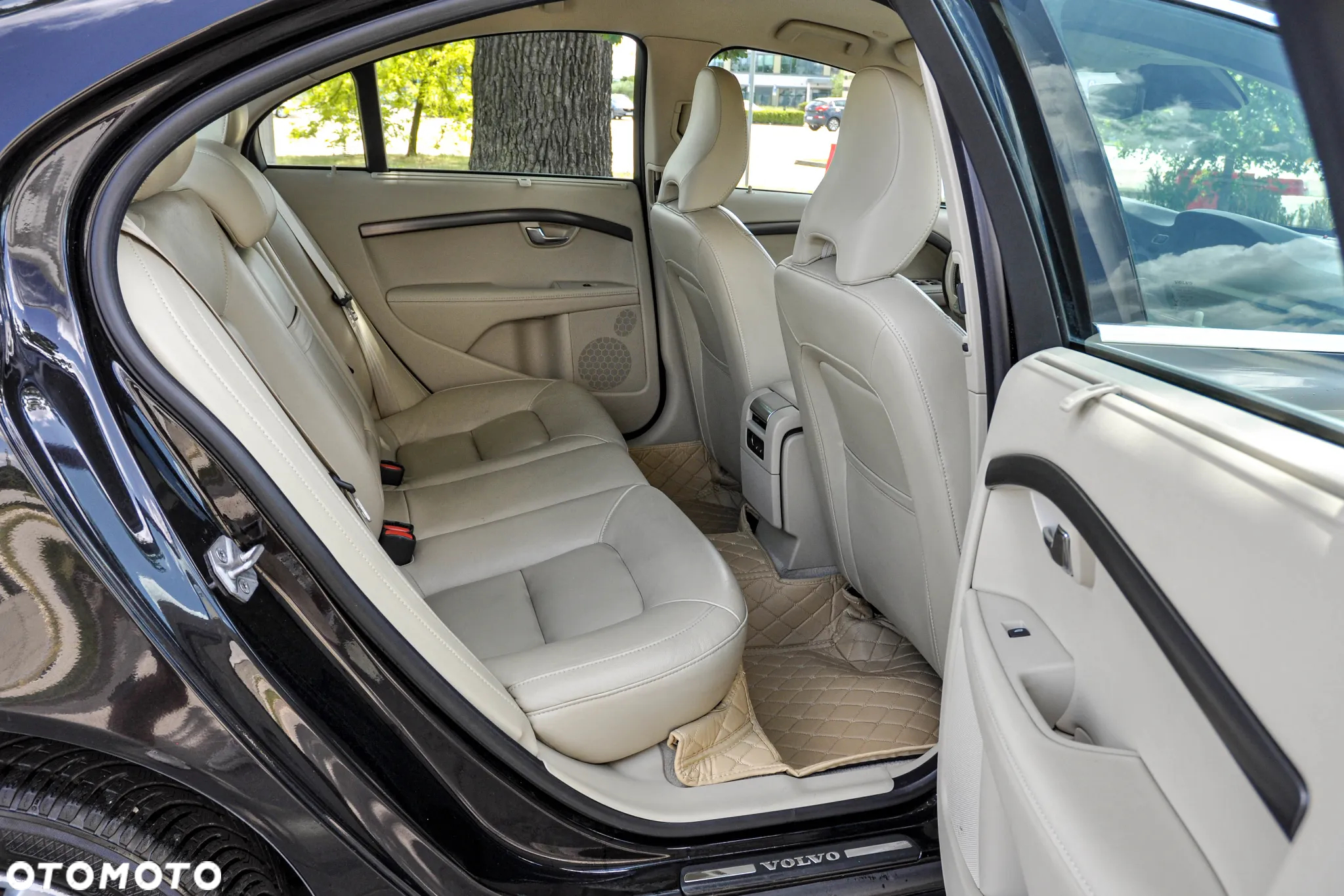 Volvo S80 - 13