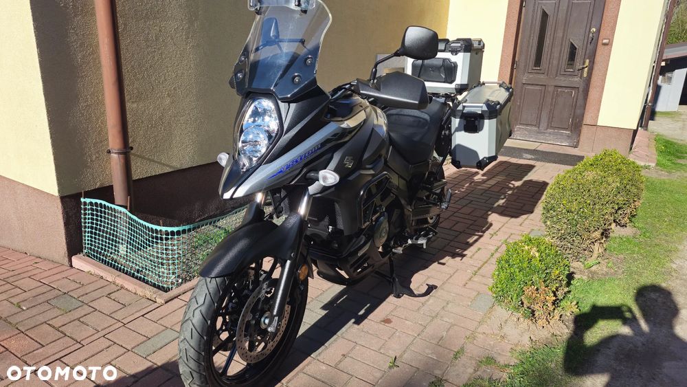 Suzuki V-STROM - 15