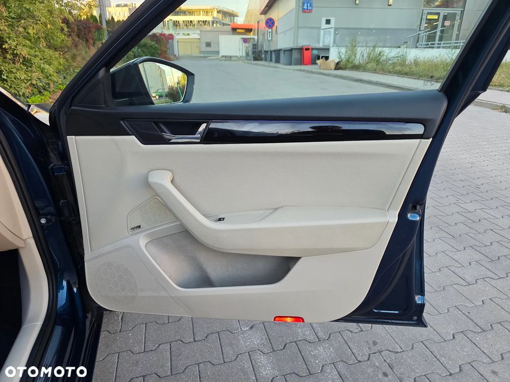 Skoda Superb - 21