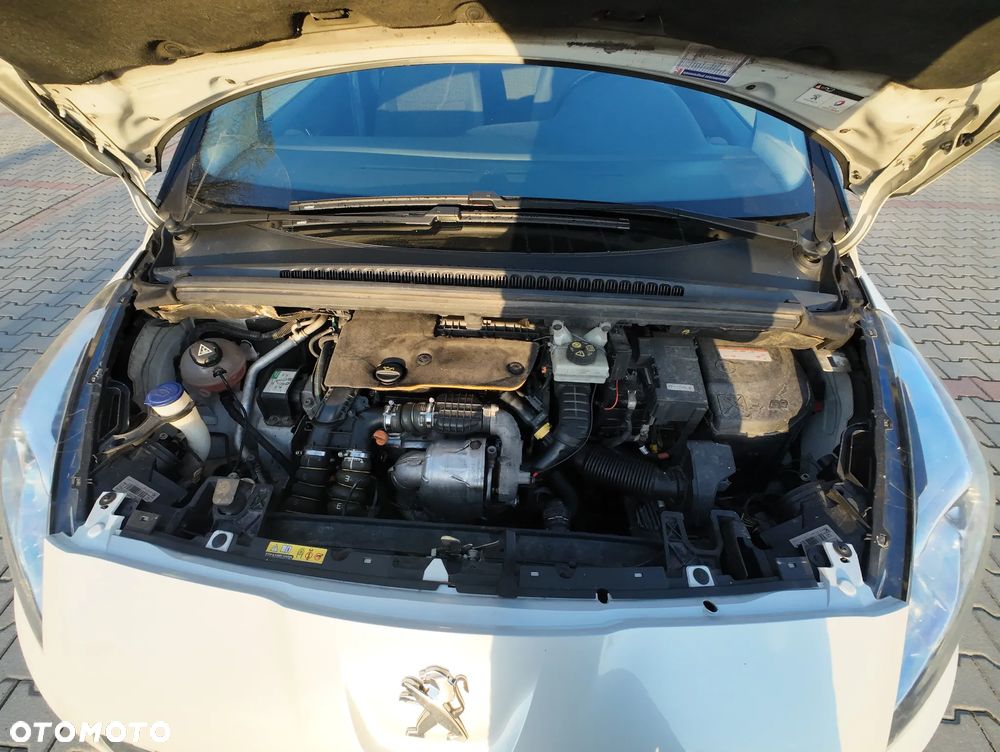 Peugeot 5008 1.6 BlueHDi Active 7os - 15