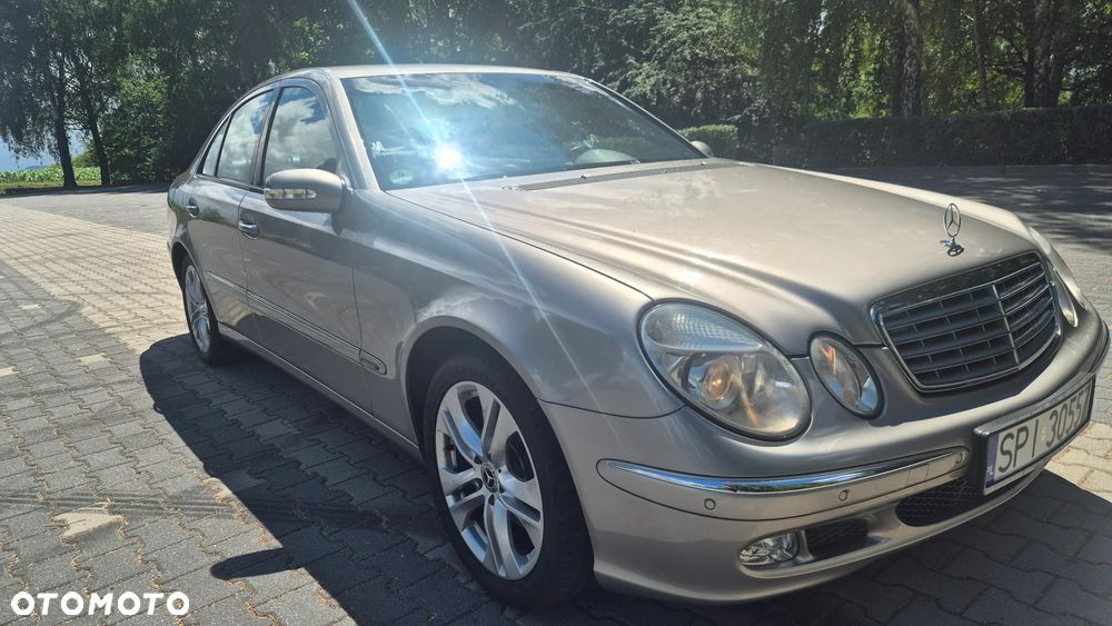 Mercedes-Benz Klasa E 240 Avantgarde - 4
