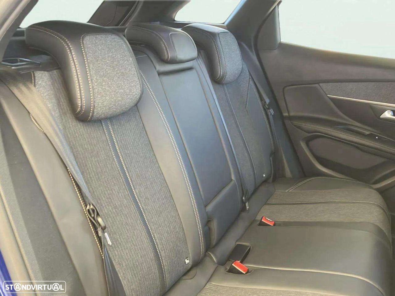 Peugeot 3008 - 13