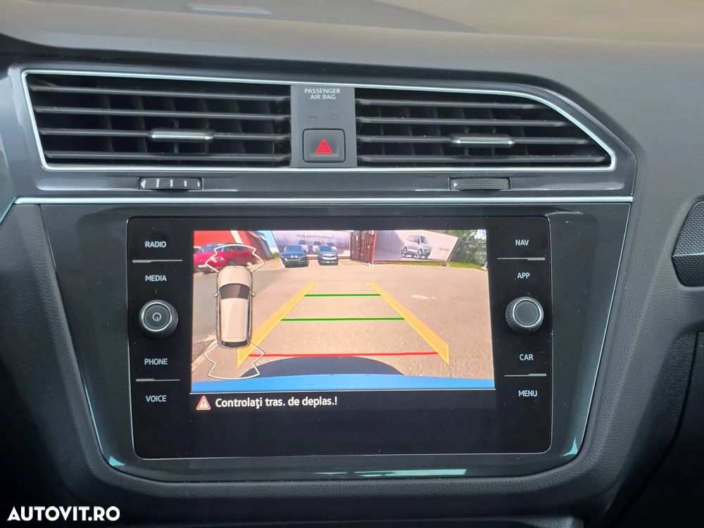 Volkswagen Tiguan 2.0 TDI 4Mot DSG Life - 33