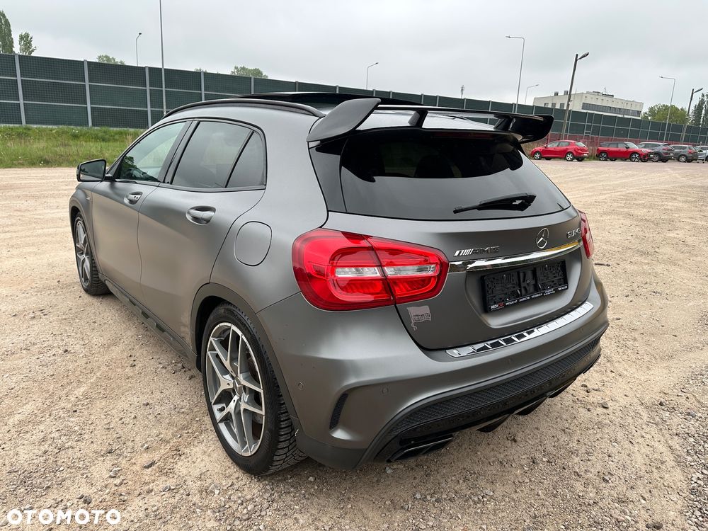 Mercedes-Benz GLA AMG 45 4Matic AMG Speedshift 7G-DCT - 15