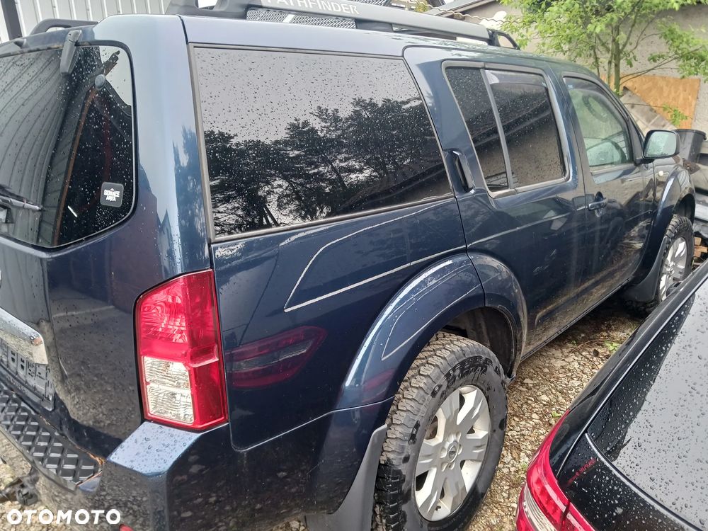 Nissan Pathfinder 2.5 DCi Elegance / LE - 5
