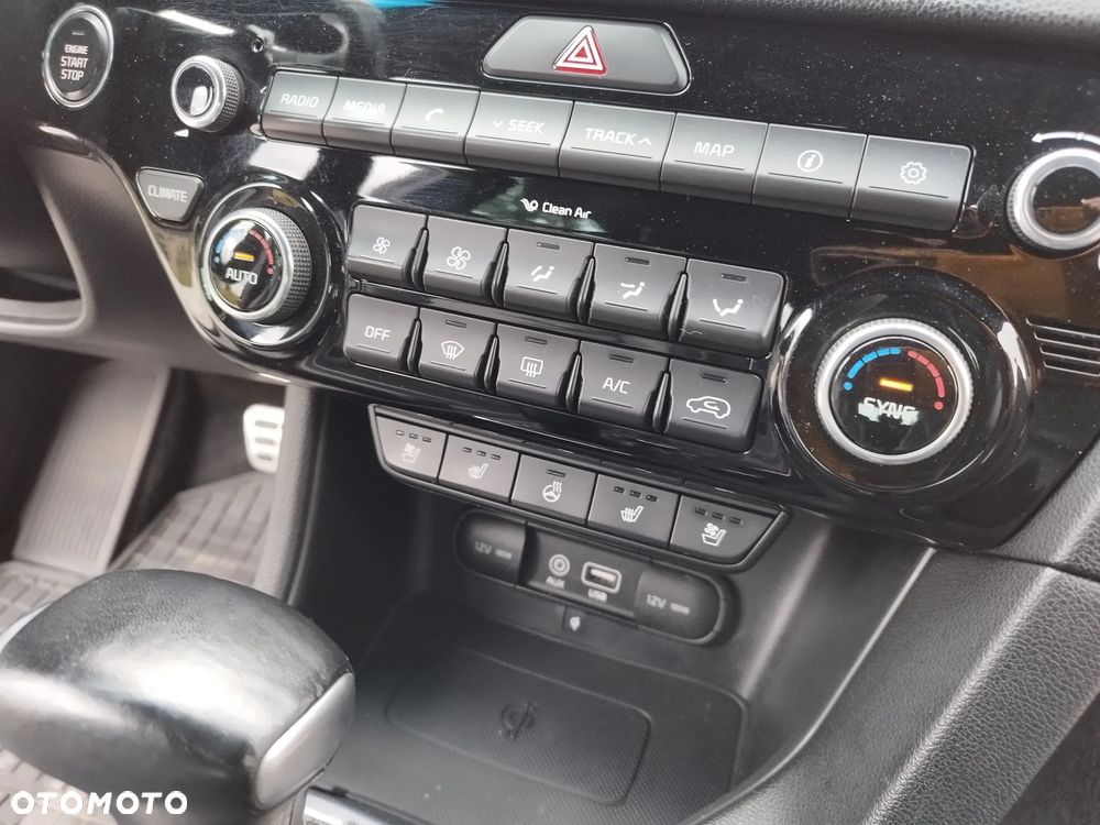 Kia Sportage 1.6 T-GDI GT Line 4WD DCT - 36