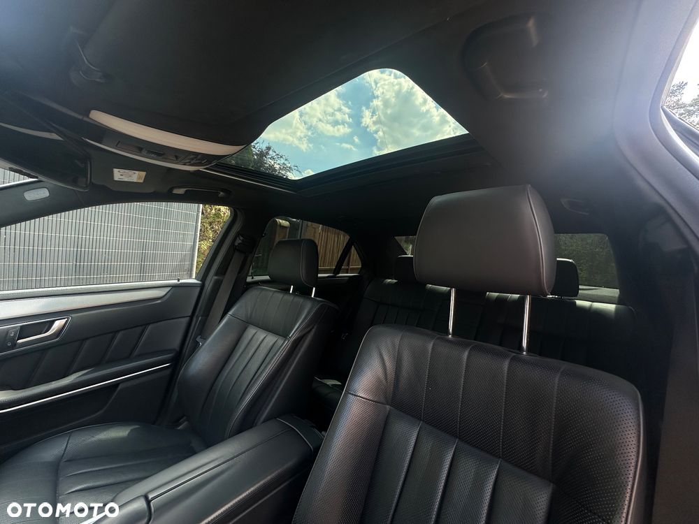 Mercedes-Benz Klasa E 500 4-Matic Avantgarde - 8