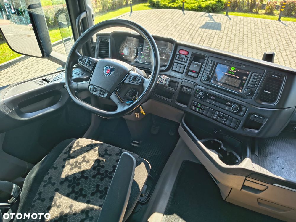 Scania R460 / STANDARD / RETARDER / - 14