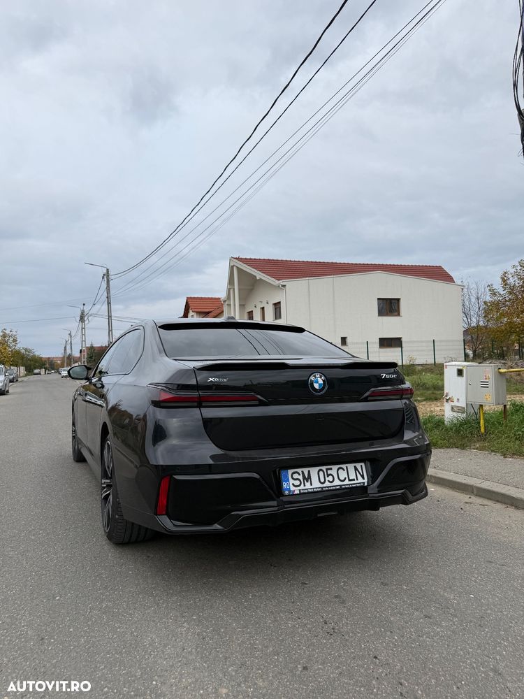 BMW Seria 7 750e xDrive AT PHEV - 8