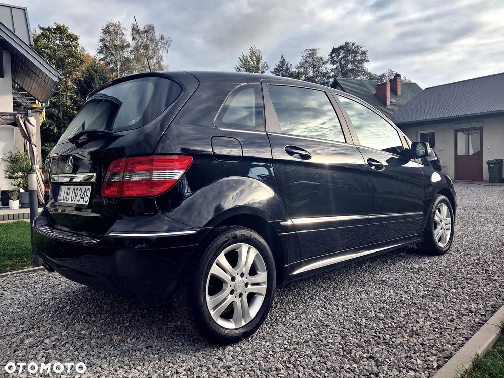 Mercedes-Benz Klasa B 160 BlueEFFICIENCY SPORT EDITION - 4