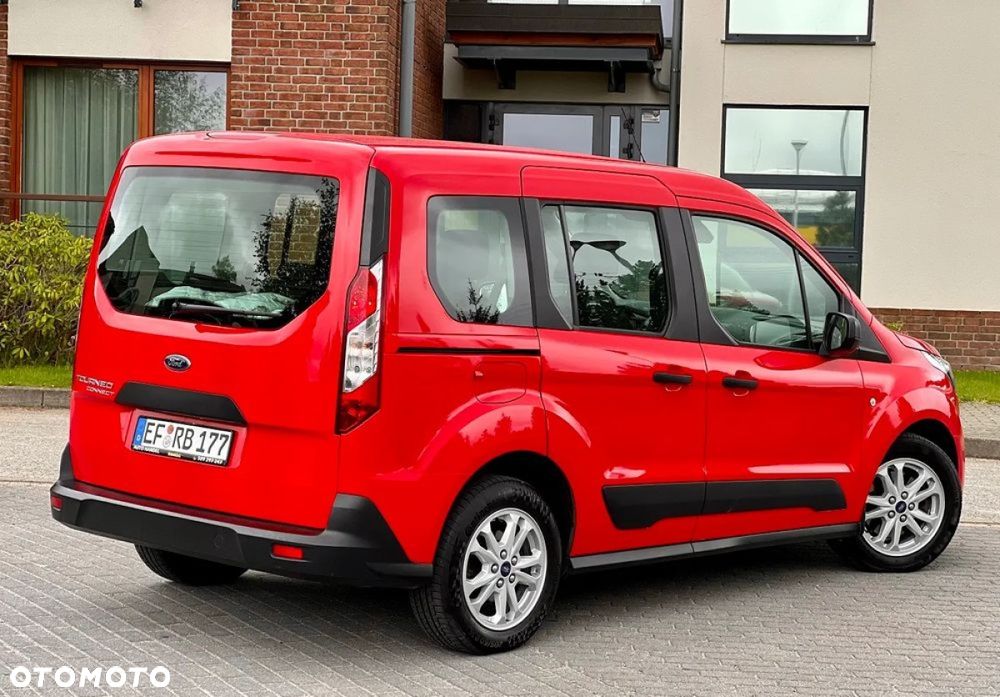 Ford Tourneo Connect 1.5 TDCi Start-Stop Titanium - 14