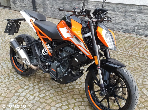 KTM Duke