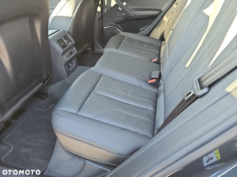 Audi Q5 40 TDI mHEV Quattro Advanced S tronic - 24