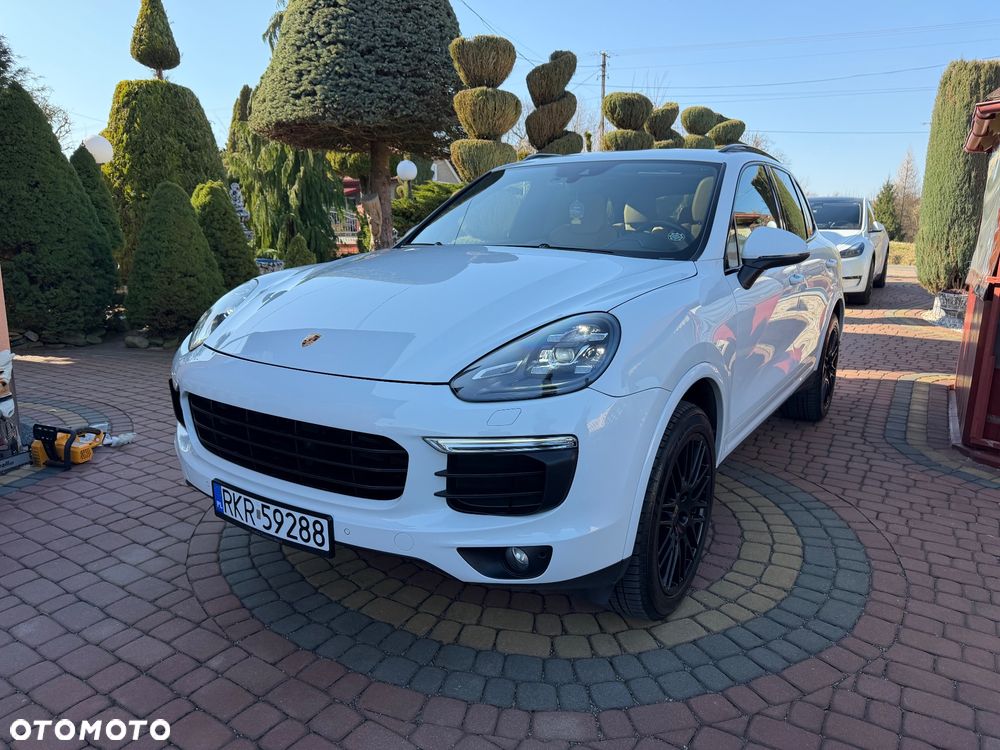 Porsche Cayenne Platinum Edition - 1