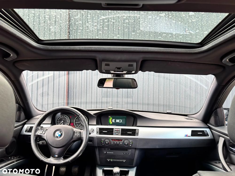 BMW Seria 3 320i - 18