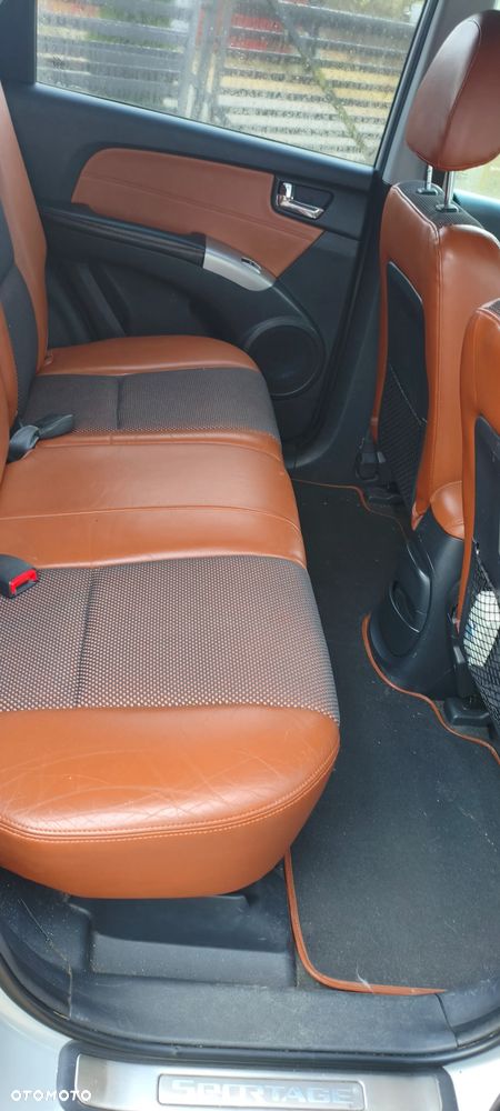 Kia Sportage 2.0 Expedition 2WD - 9