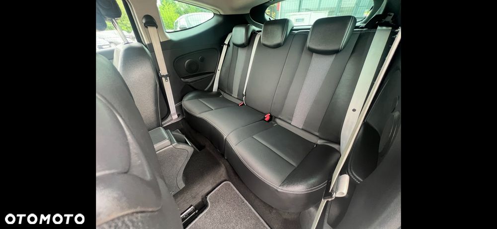 Renault Megane 1.2 16V TCe Energy Limited EU6 - 35