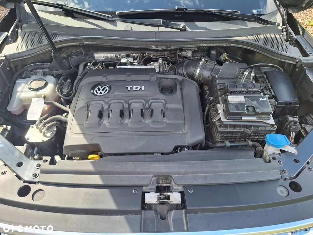 Volkswagen Tiguan 2.0 TDI SCR 4MOTION DSG Highline - 34
