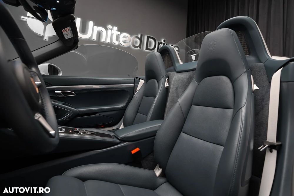 Porsche Boxster S PDK - 31