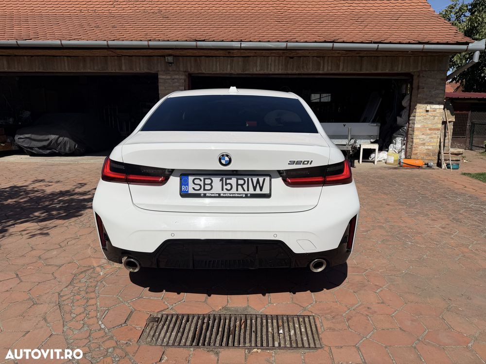BMW Seria 3 320i AT - 5