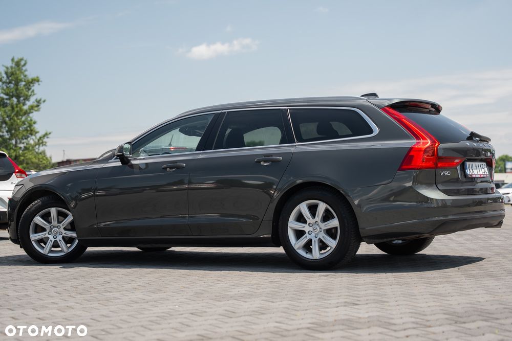 Volvo V90 D3 Geartronic Momentum Pro - 14