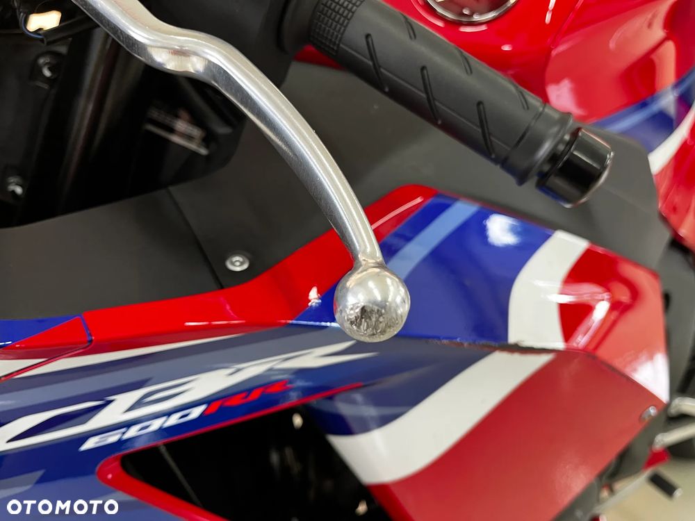 Honda CBR - 11