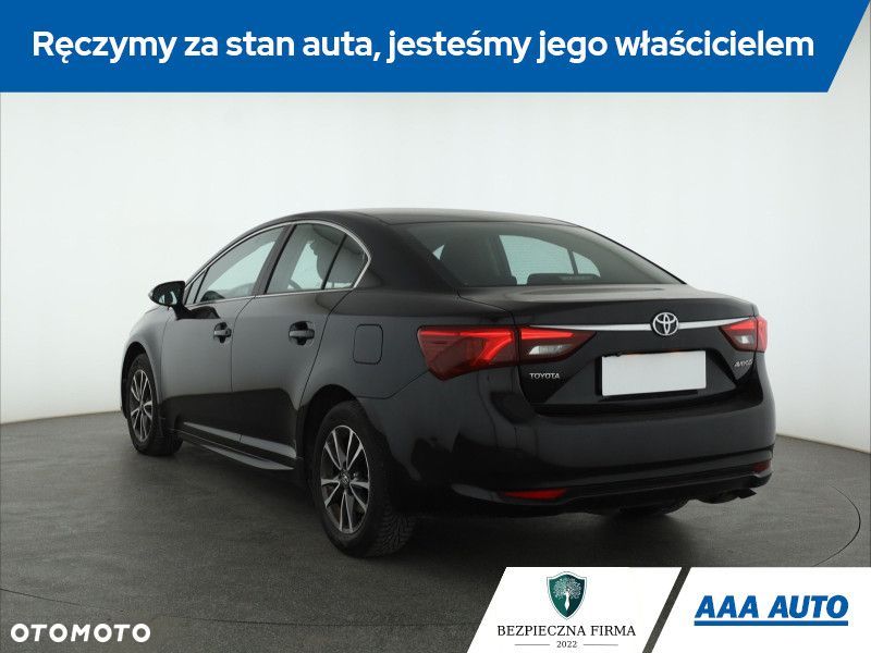 Toyota Avensis - 6