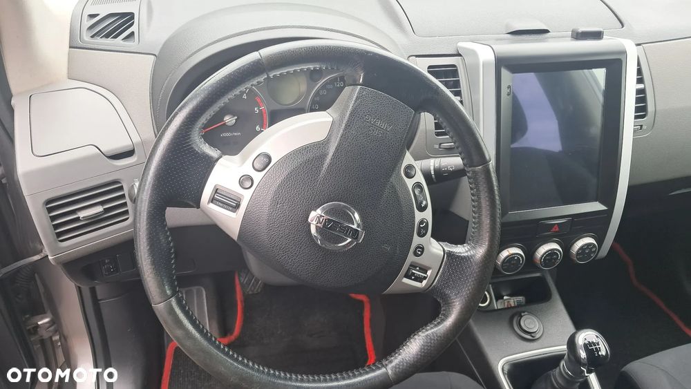 Nissan X-Trail 2.0 dCi 4x4 DPF LE - 21