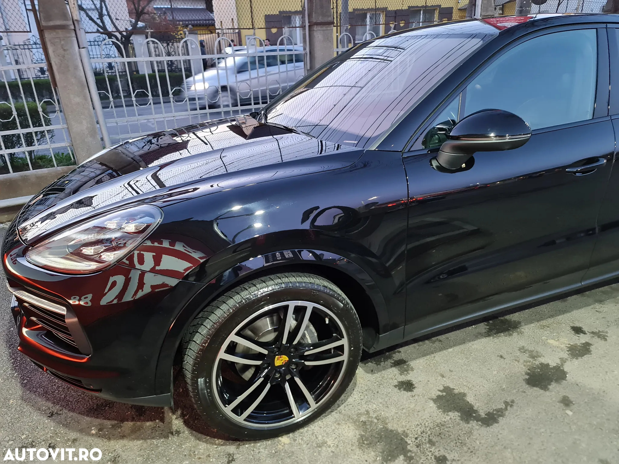 Porsche Cayenne Coupe - 13