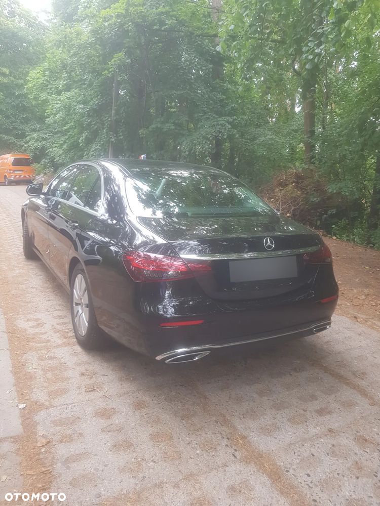 Mercedes-Benz Klasa E 220 d 9G-TRONIC Avantgarde - 3